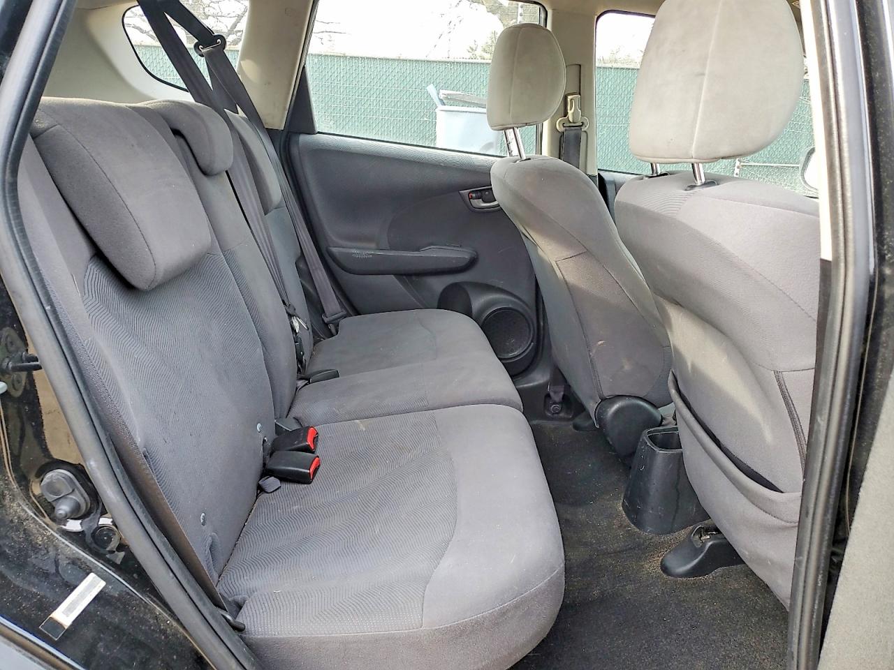 2013 HONDA FIT photo 10