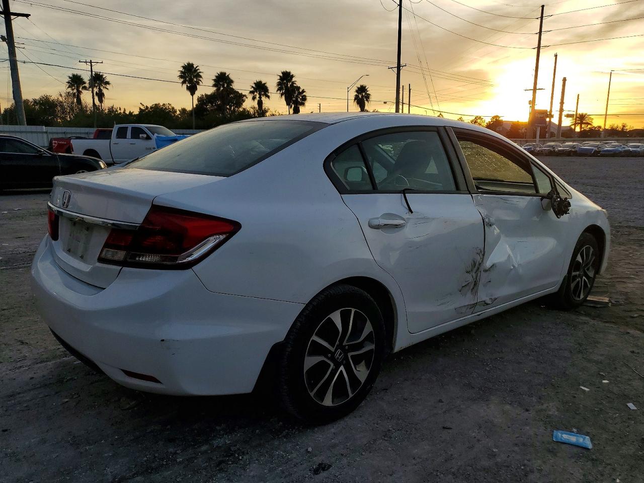 2013 HONDA CIVIC EXL photo 5