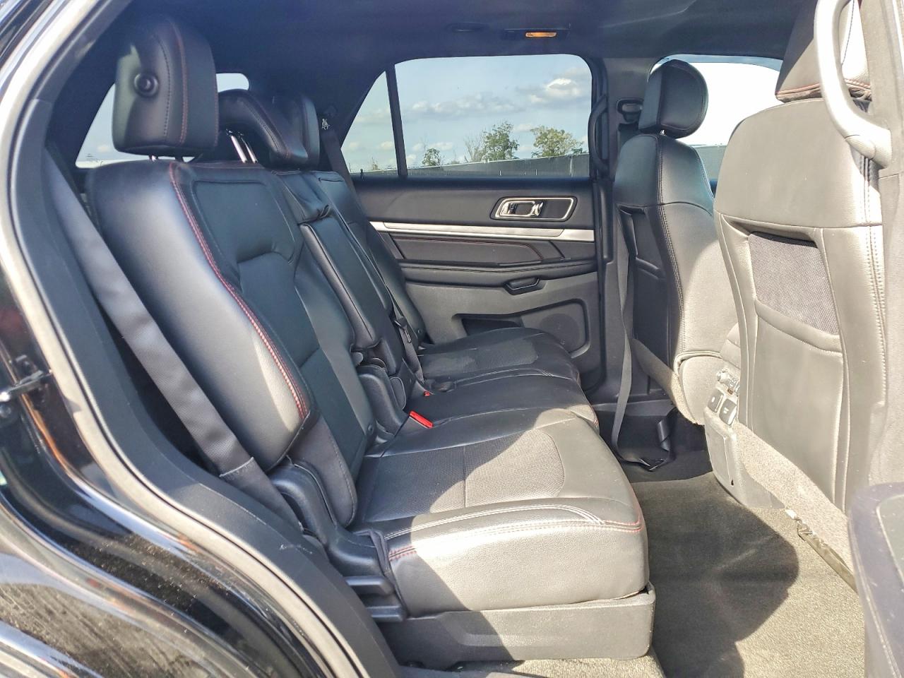 2016 FORD EXPLORER SPORT photo 11