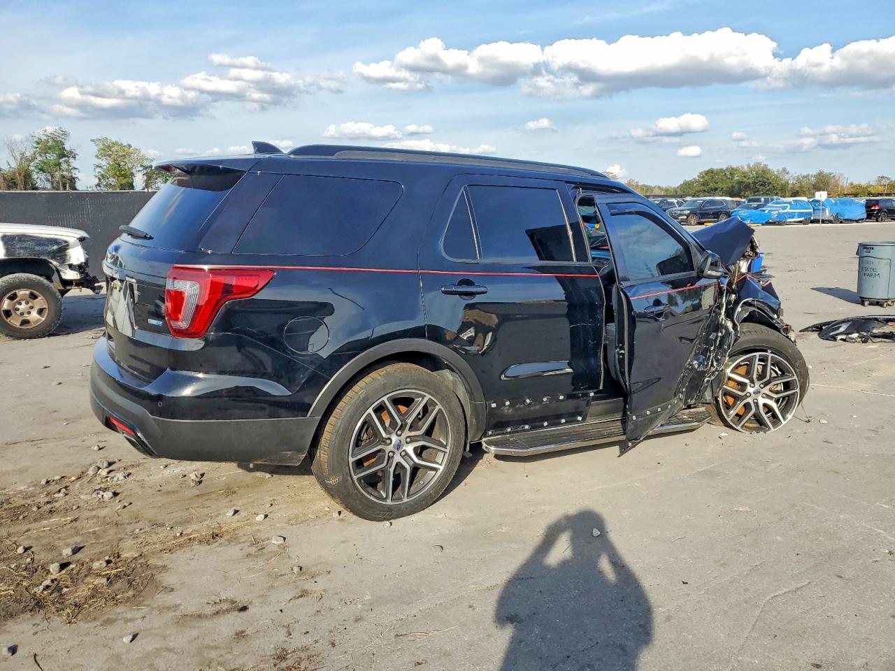2016 FORD EXPLORER SPORT photo 3