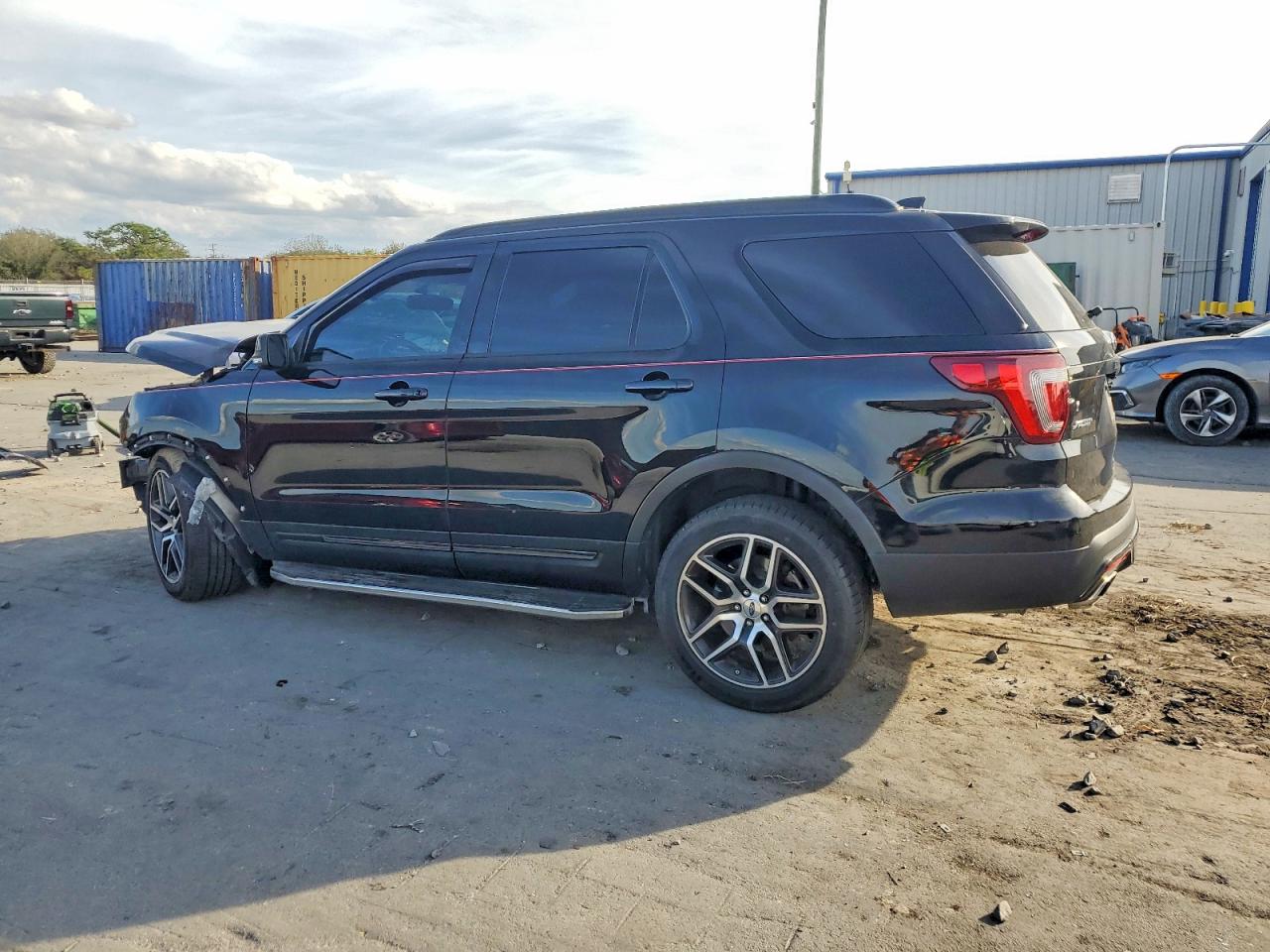 2016 FORD EXPLORER SPORT photo 2