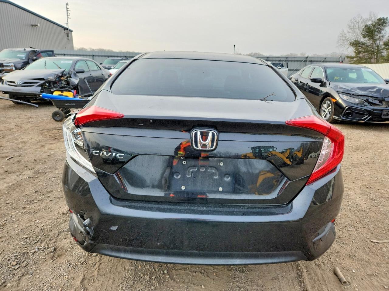 2016 HONDA CIVIC LX photo 6