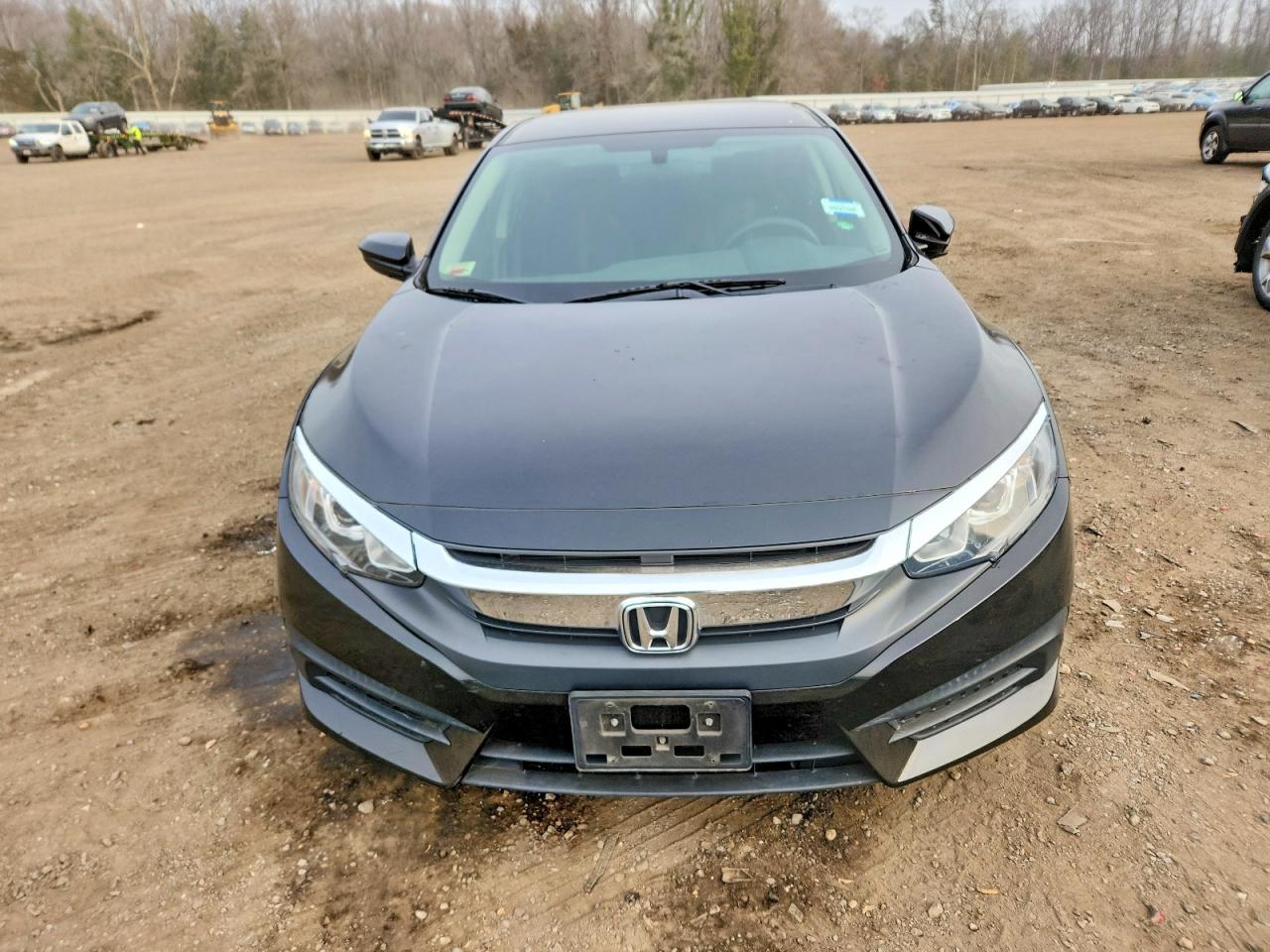 2016 HONDA CIVIC LX photo 5