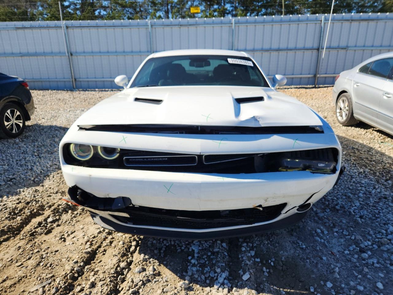 2023 DODGE CHALLENGER SXT photo 5