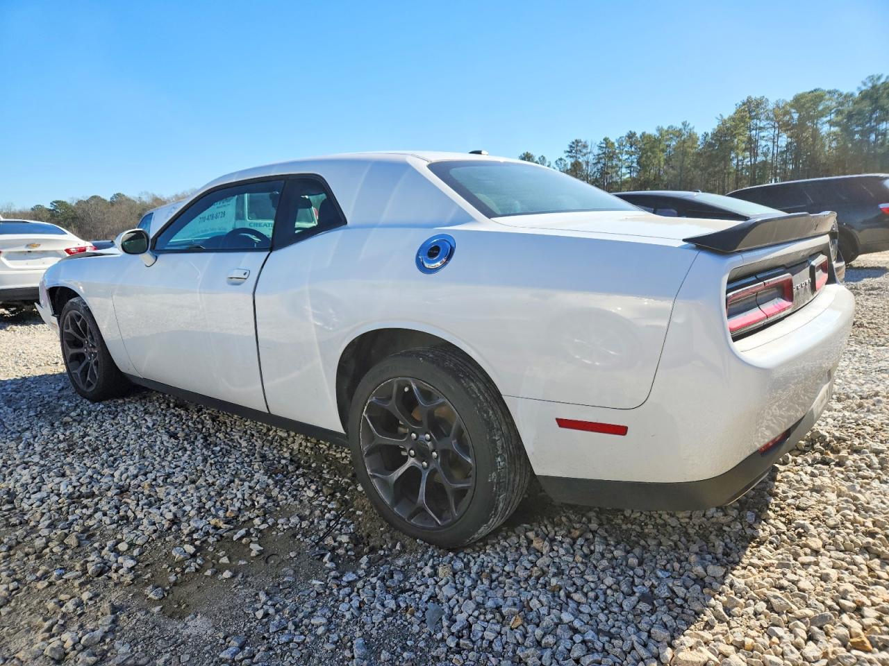 2023 DODGE CHALLENGER SXT photo 2