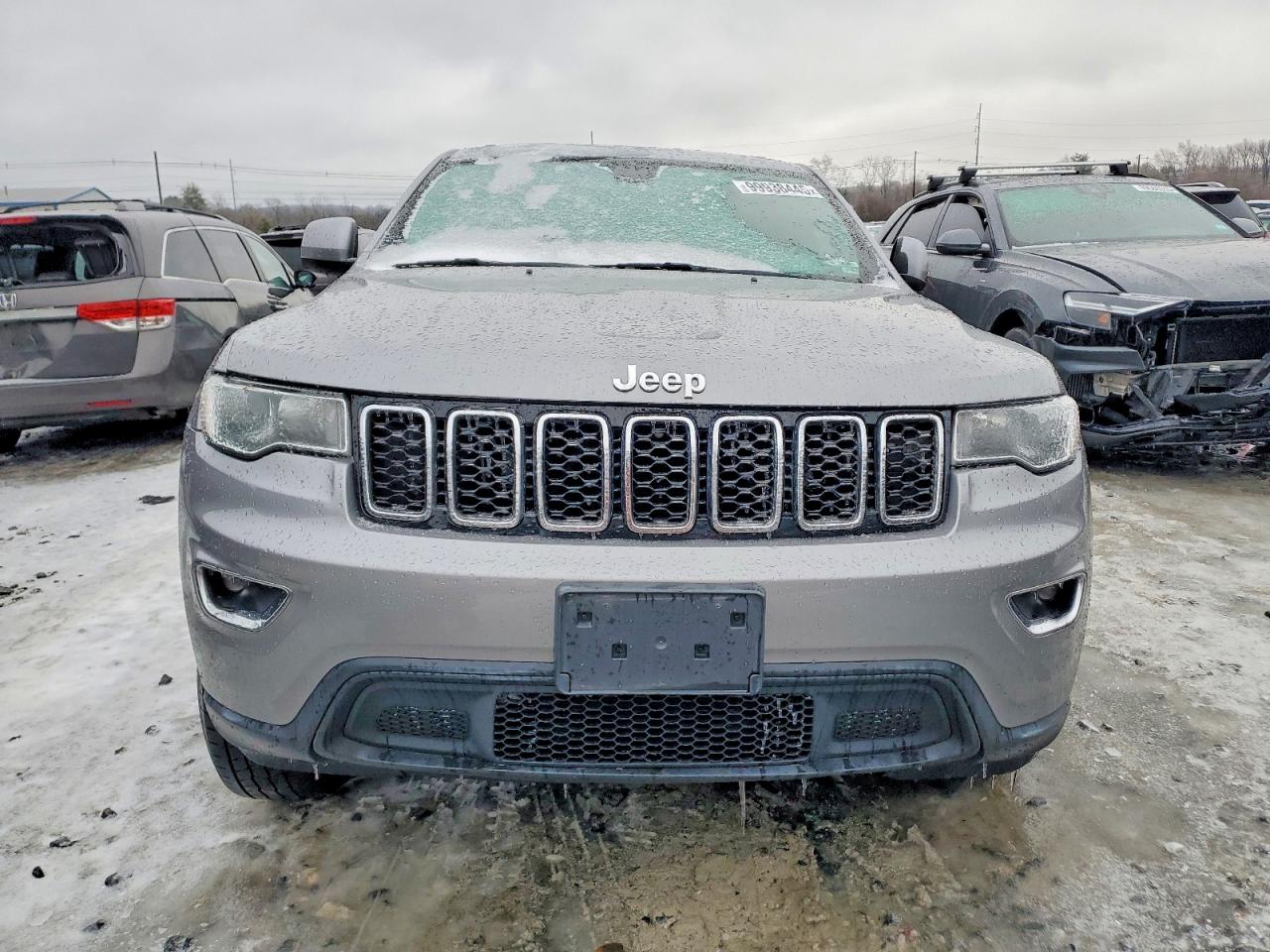 2018 JEEP GRAND CHEROKEE LAREDO photo 5
