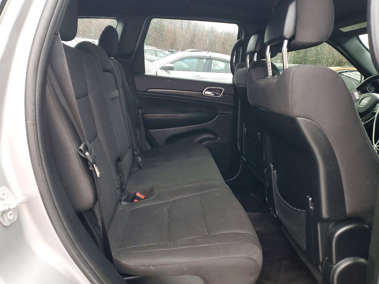 2018 JEEP GRAND CHEROKEE LAREDO photo 11