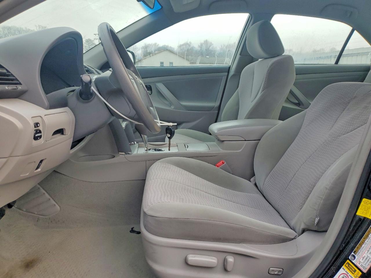 2011 TOYOTA CAMRY BASE photo 7