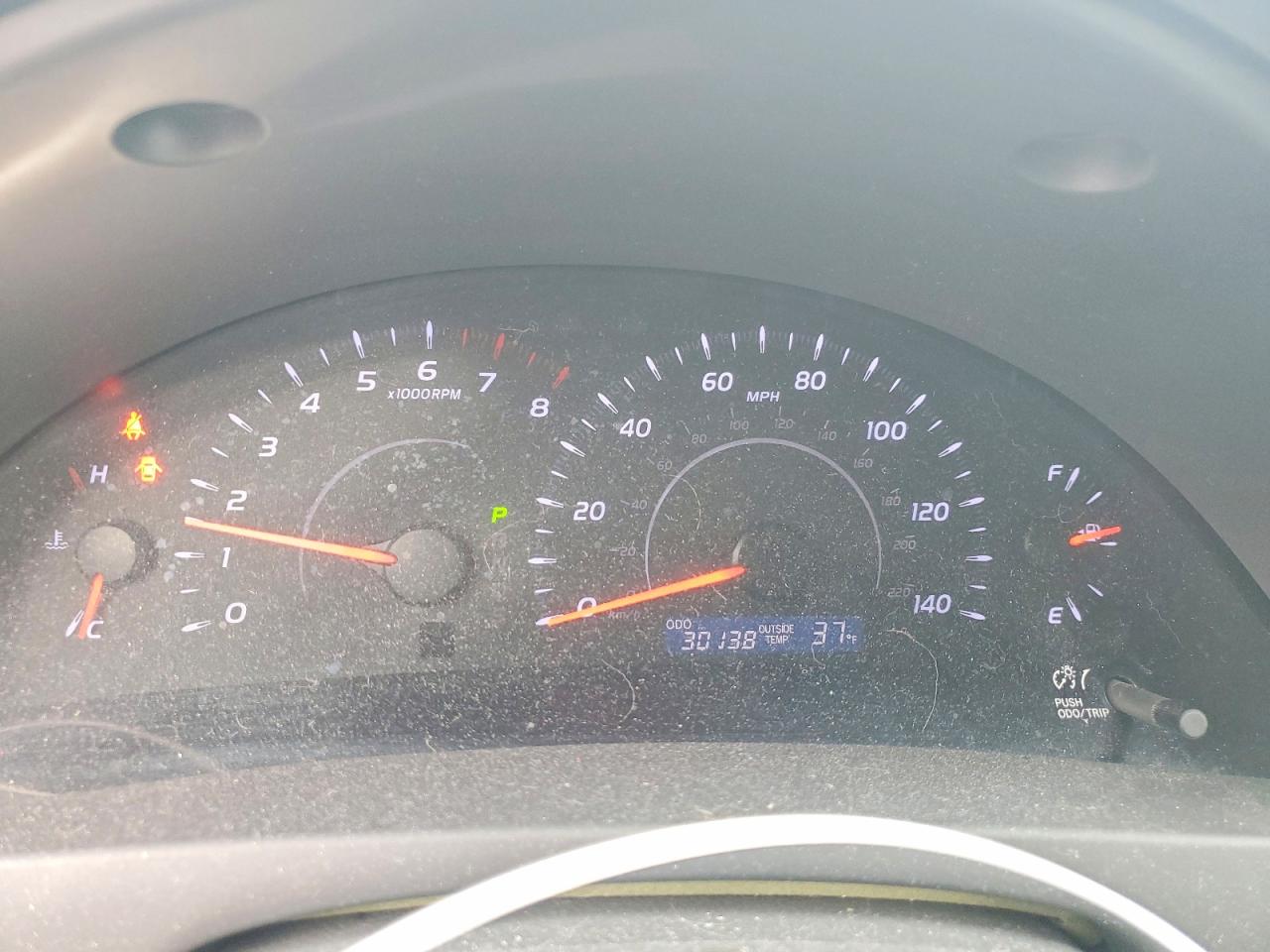2011 TOYOTA CAMRY BASE photo 9