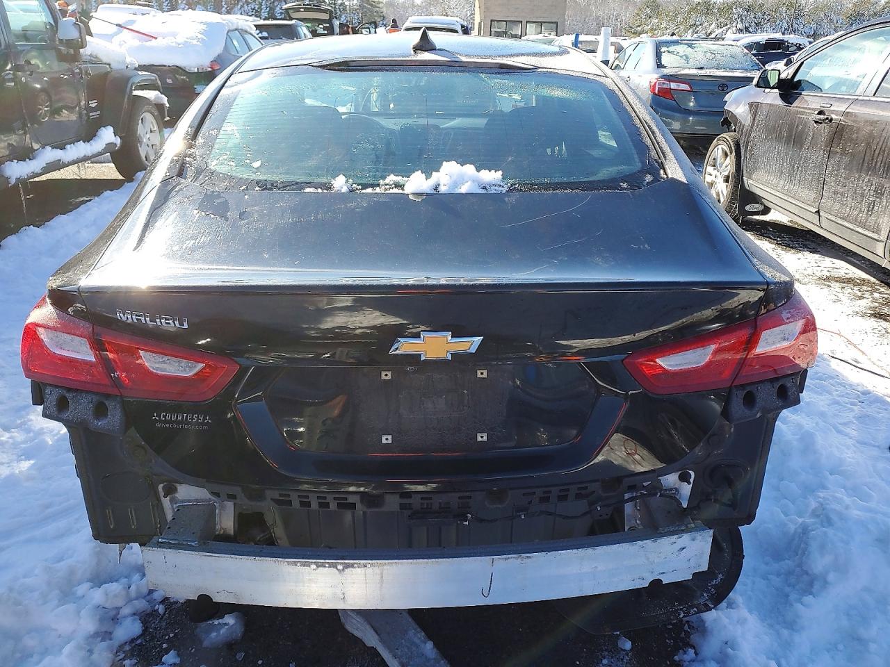2017 CHEVROLET MALIBU LS photo 6