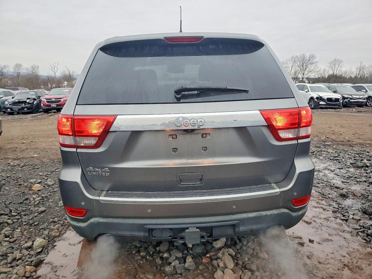 2012 JEEP GRAND CHEROKEE LIMITED photo 6