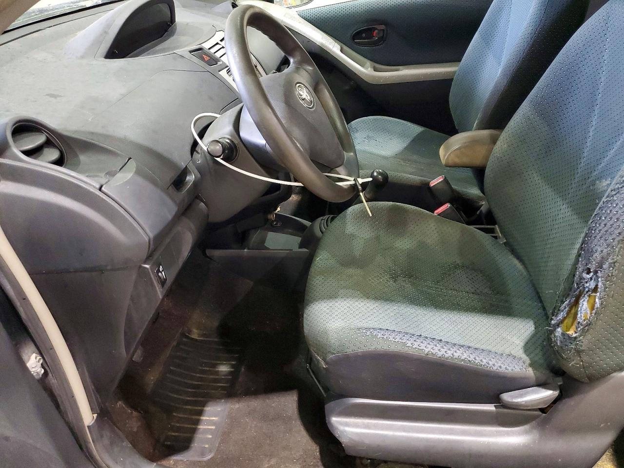2008 TOYOTA YARIS photo 7