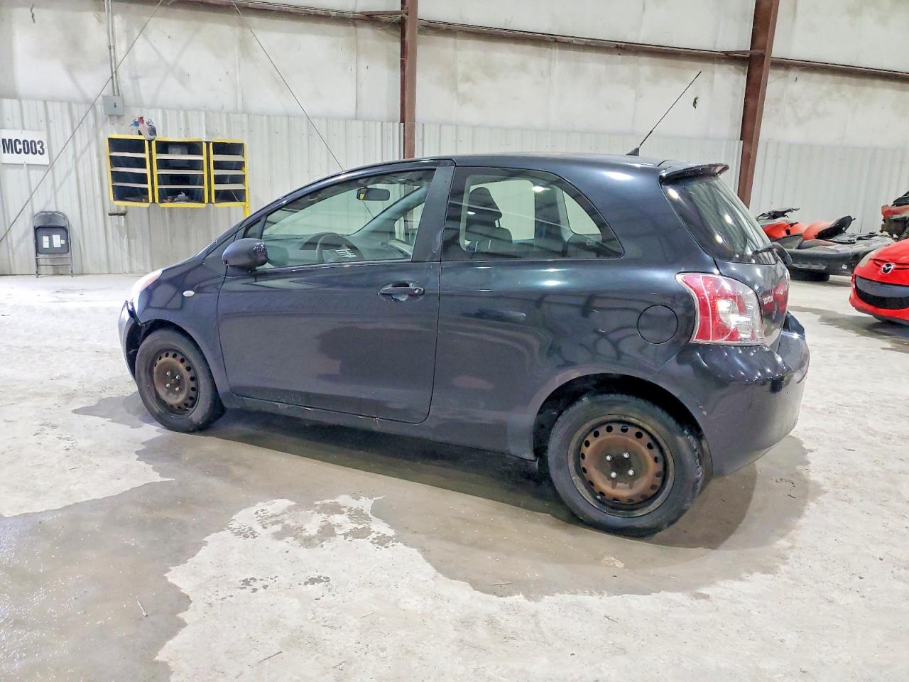 2008 TOYOTA YARIS photo 2