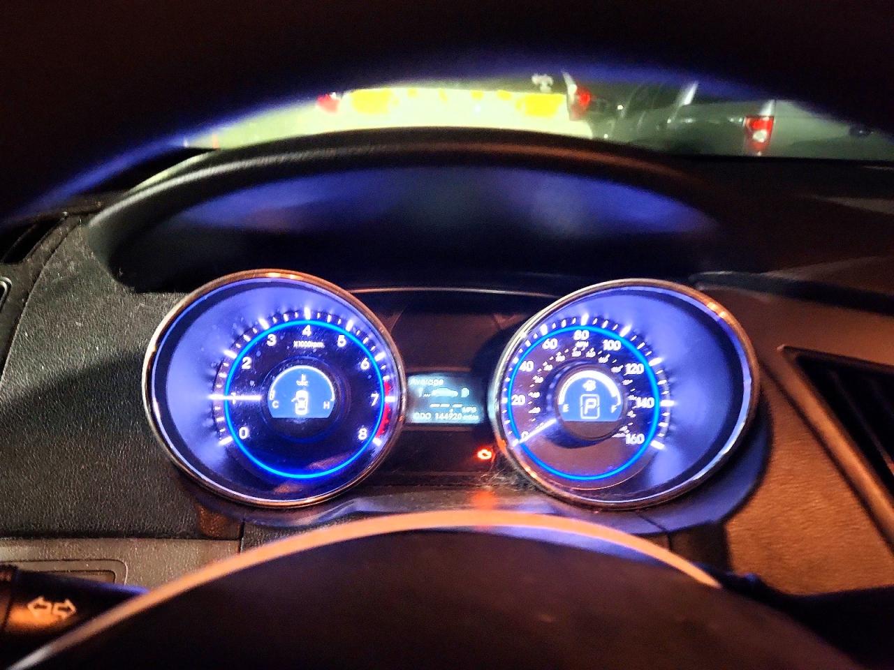 2013 HYUNDAI SONATA GLS photo 9