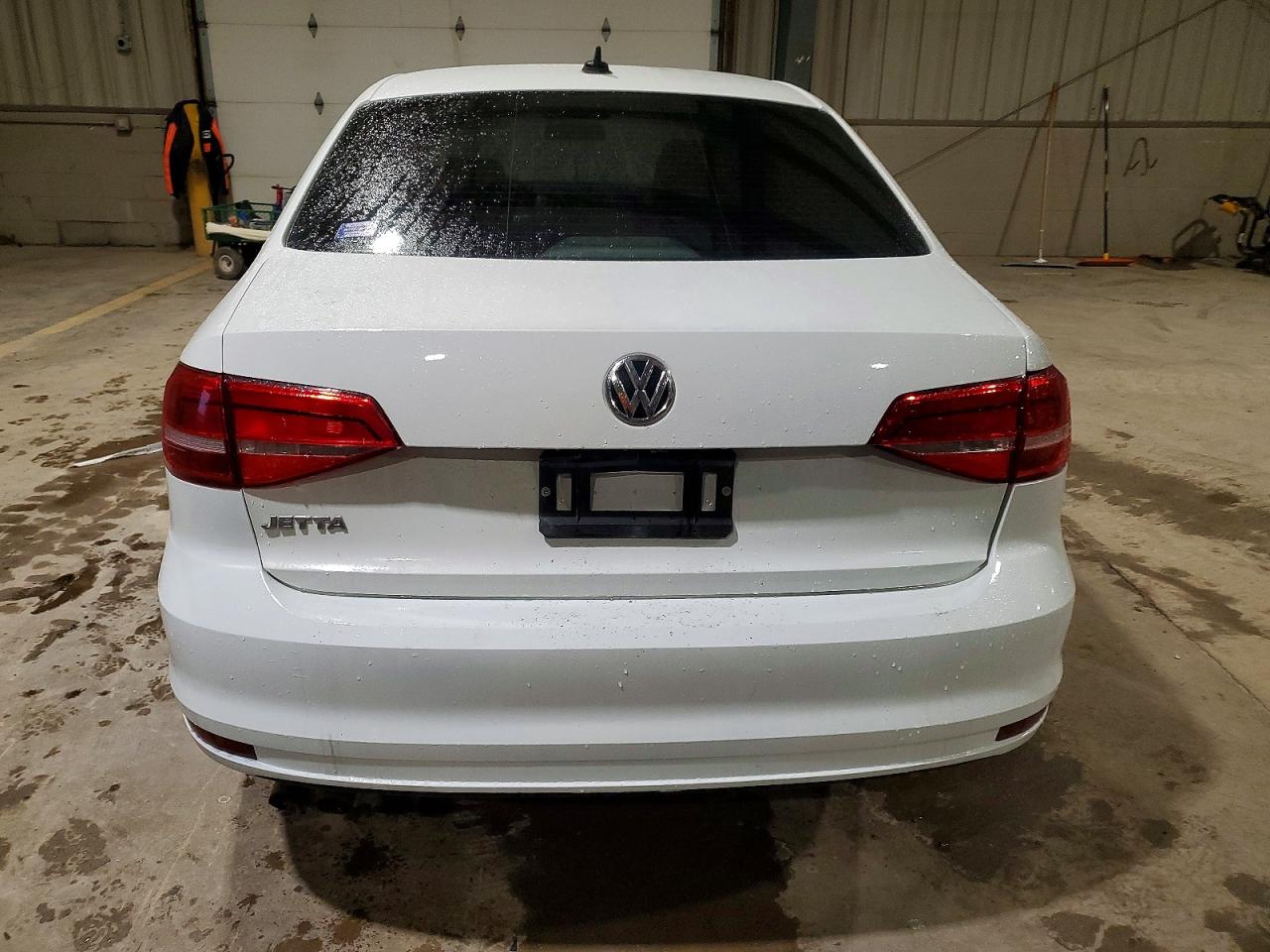 2015 VOLKSWAGEN JETTA BASE photo 6