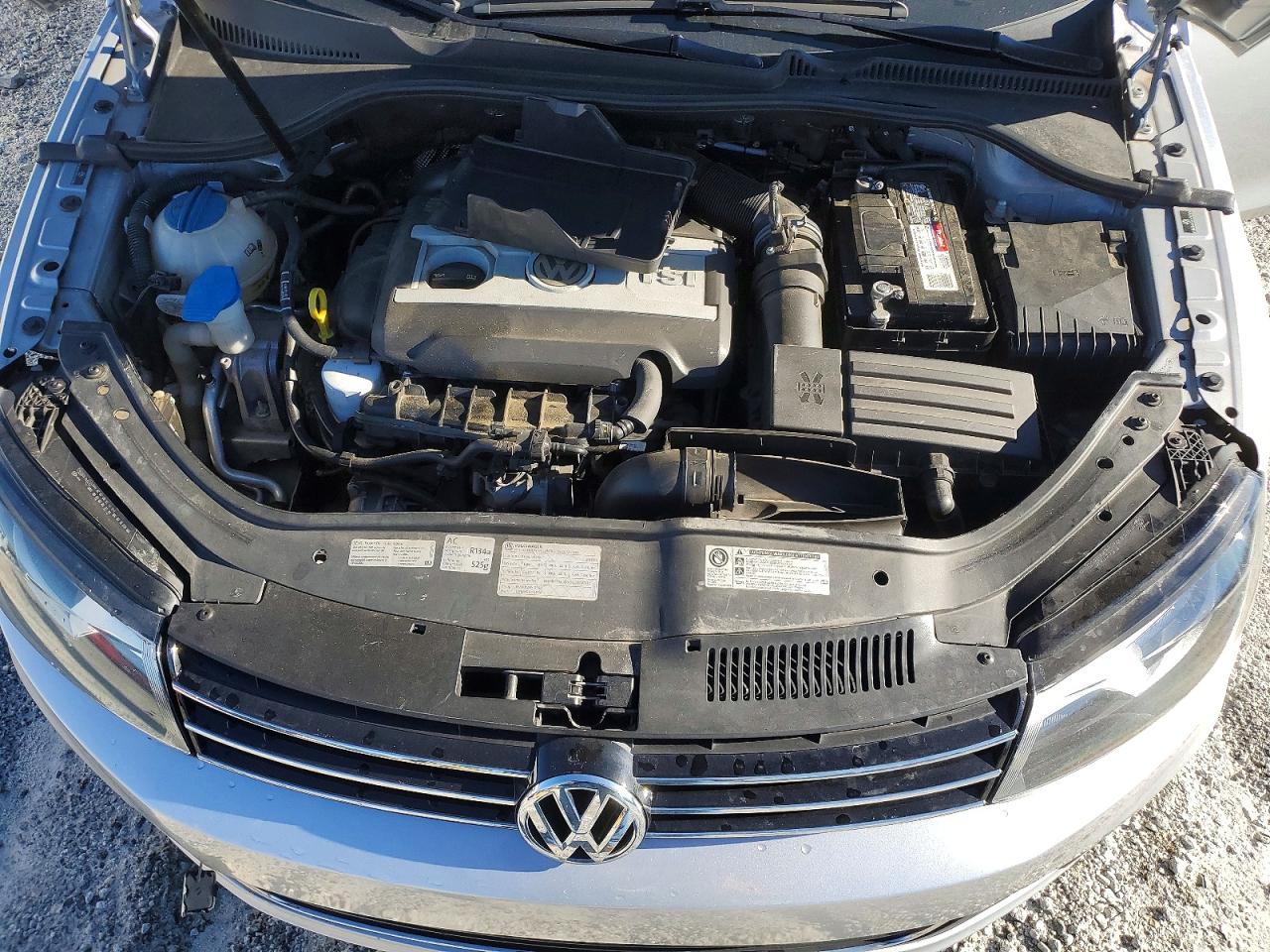 2015 VOLKSWAGEN EOS KOMFORT photo 11
