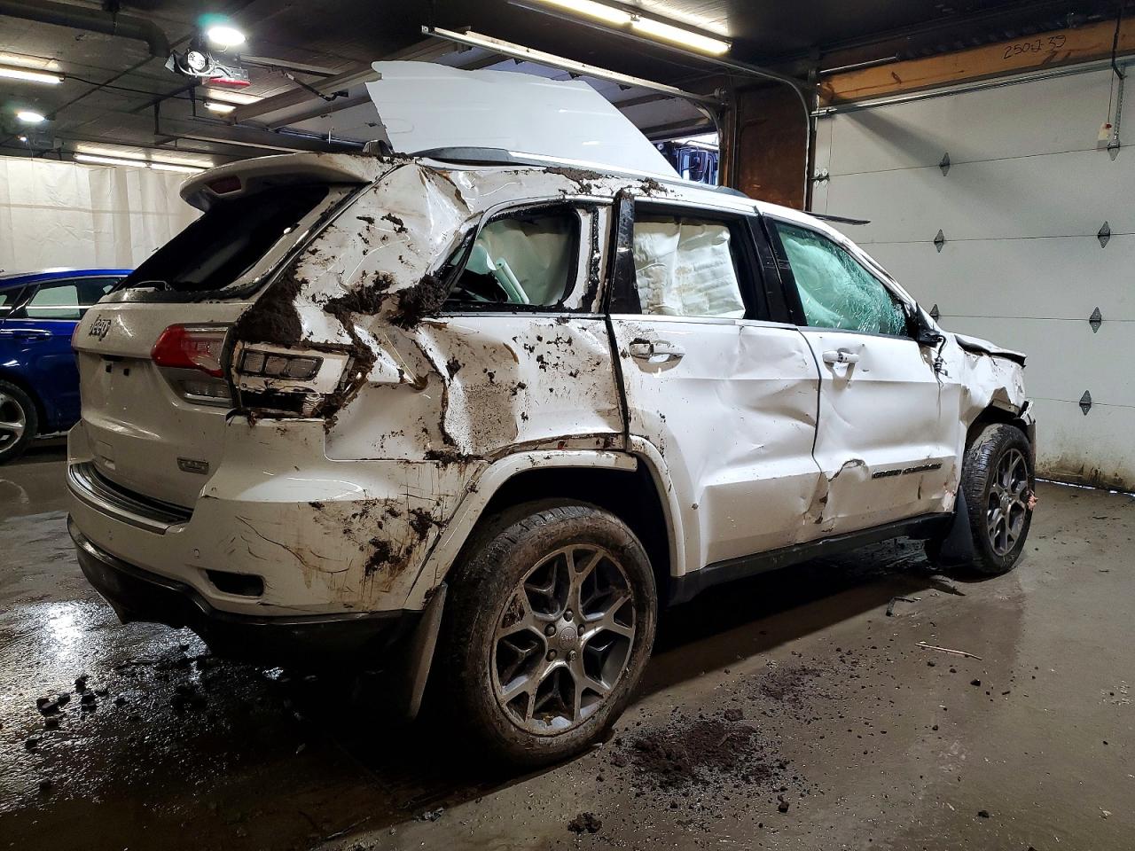 2018 JEEP GRAND CHEROKEE LIMITED photo 3