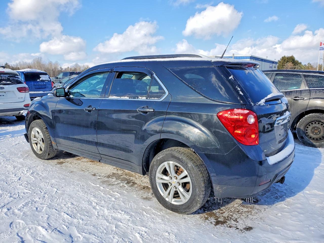 2010 CHEVROLET EQUINOX LT photo 2