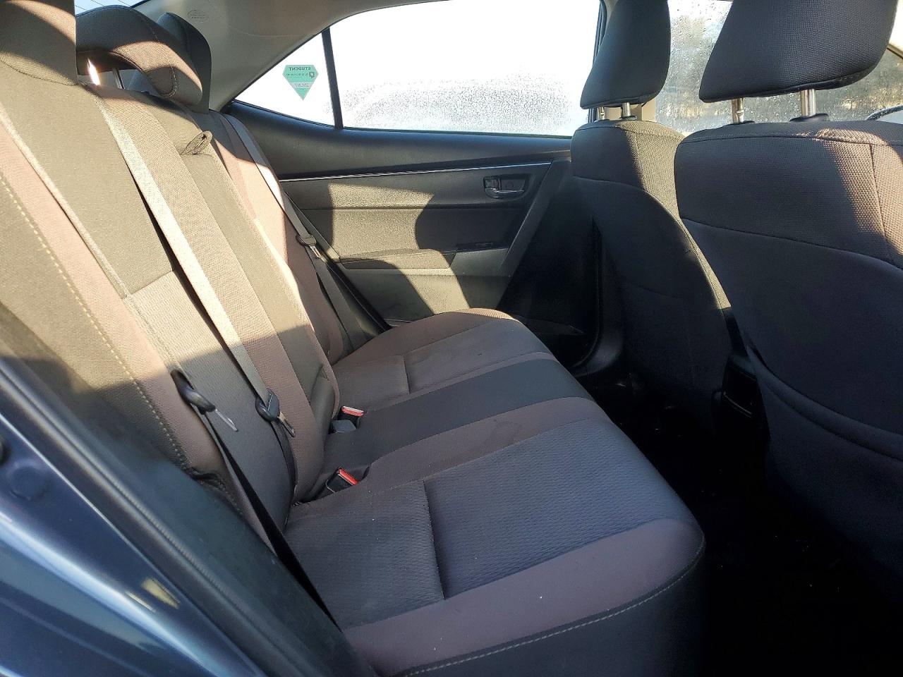 2018 TOYOTA COROLLA L photo 10