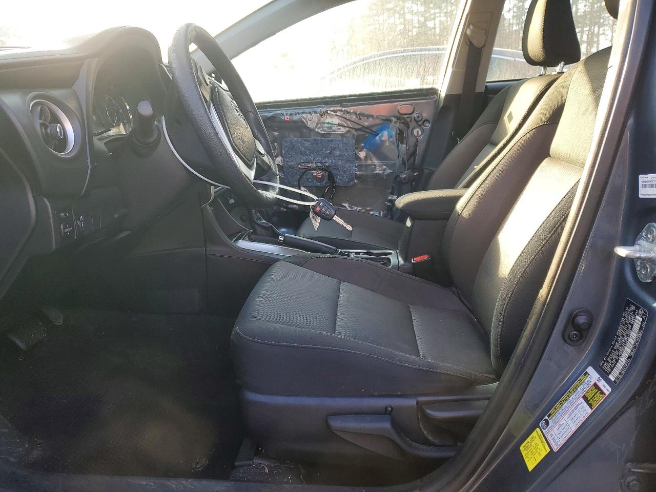 2018 TOYOTA COROLLA L photo 7