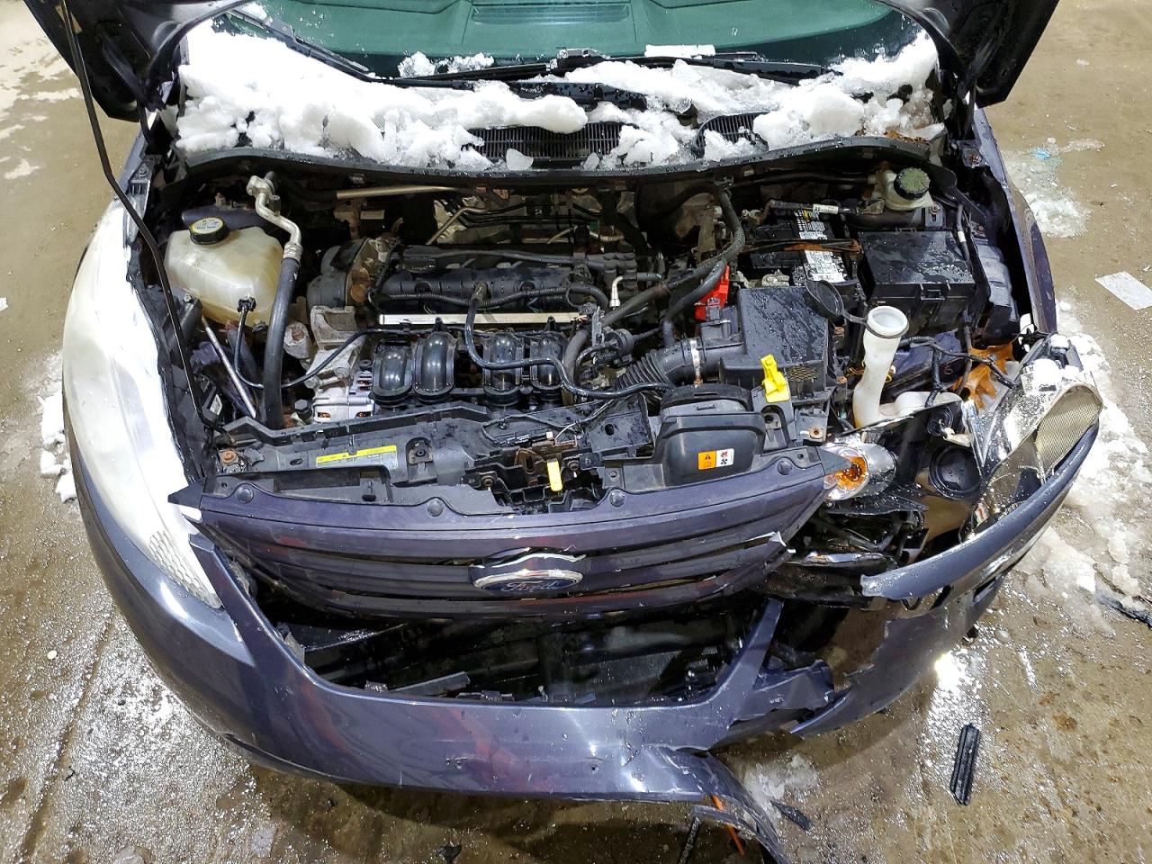 2012 FORD FIESTA S photo 11