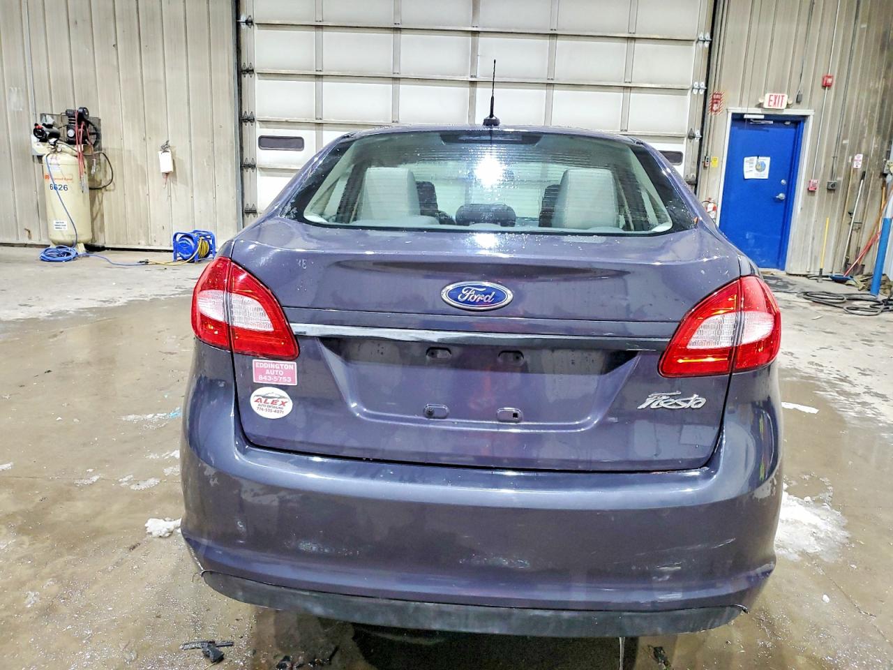 2012 FORD FIESTA S photo 6