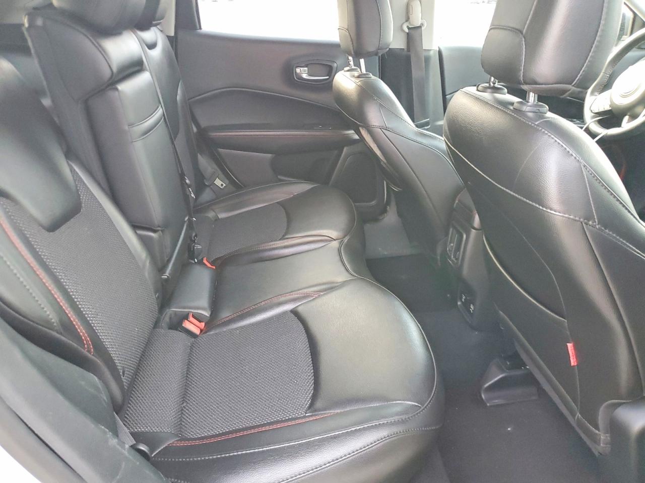 2019 JEEP COMPASS TRAILHAWK photo 10