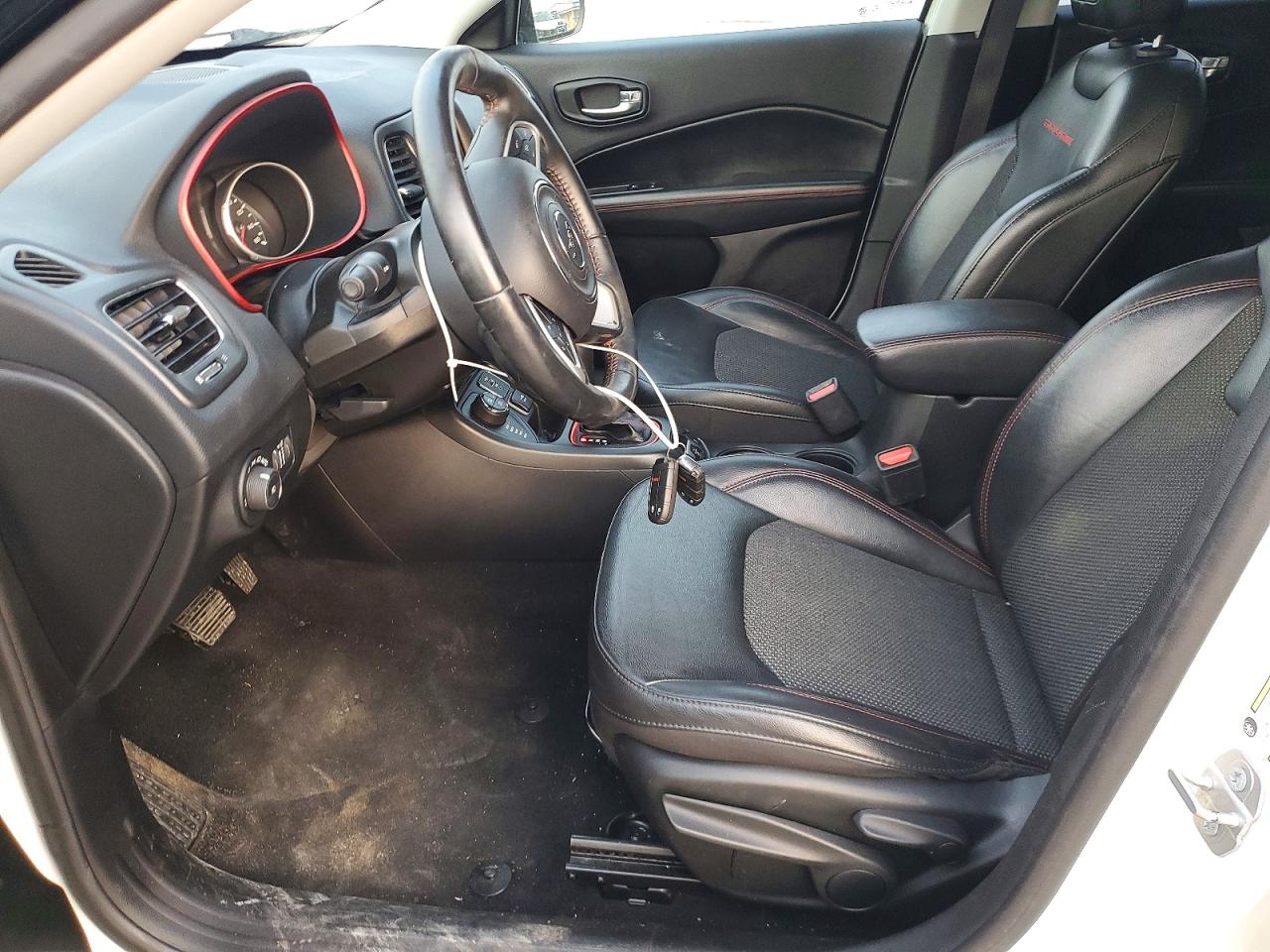 2019 JEEP COMPASS TRAILHAWK photo 7