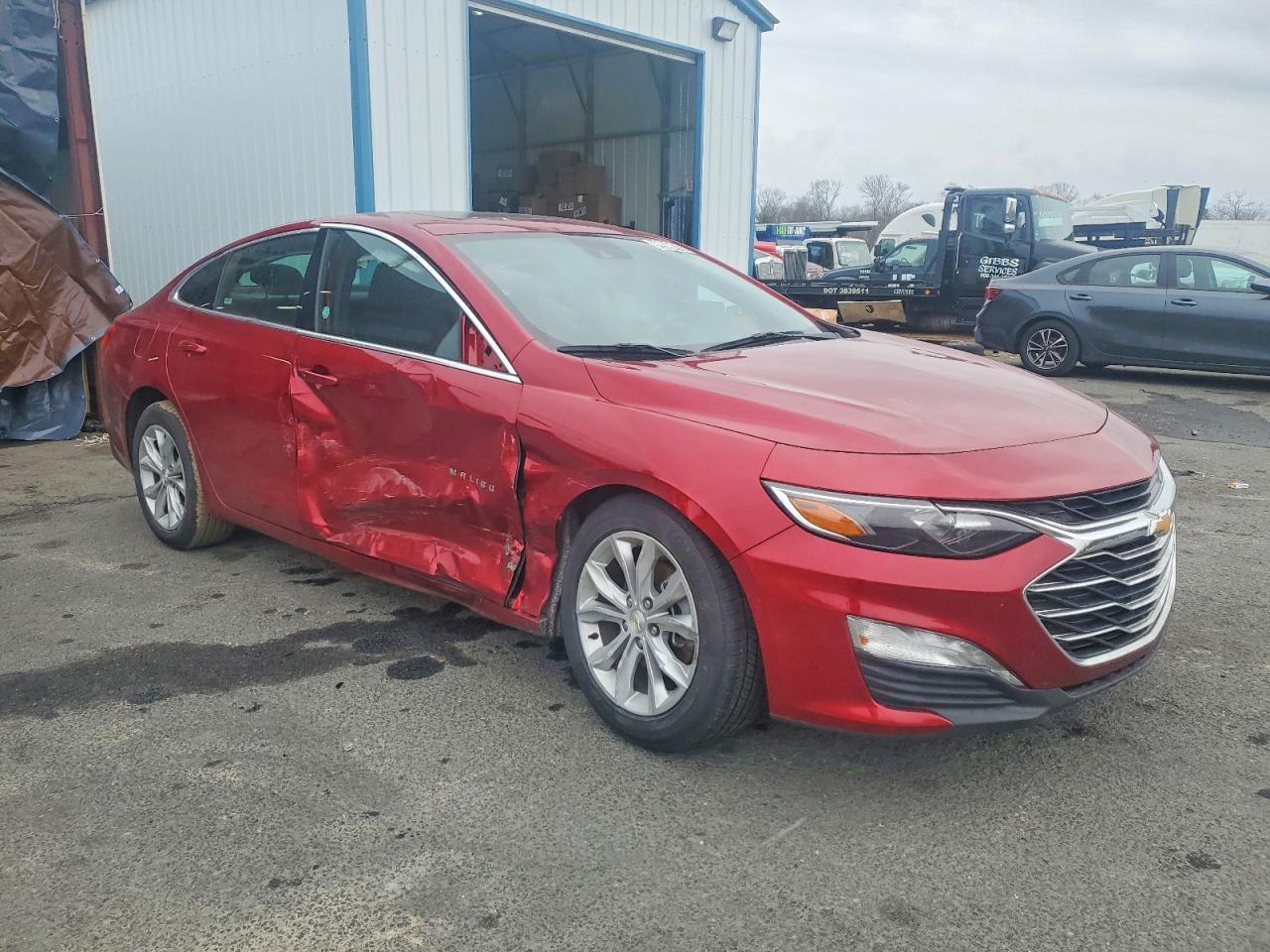 2024 CHEVROLET MALIBU LT photo 4