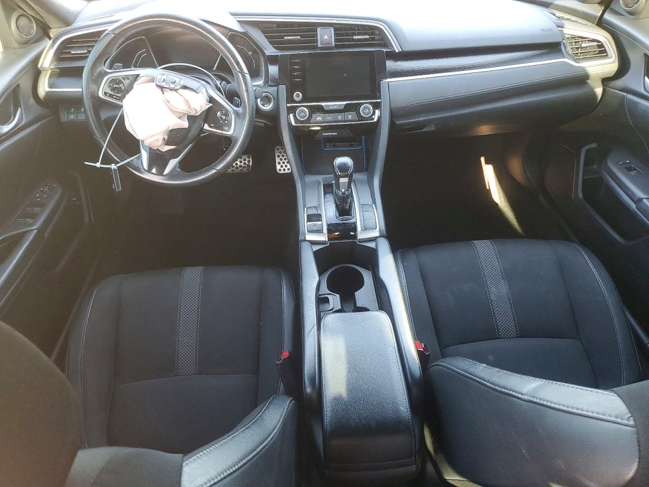 2020 HONDA CIVIC SPORT photo 8