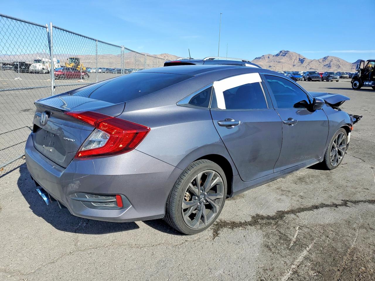 2020 HONDA CIVIC SPORT photo 3