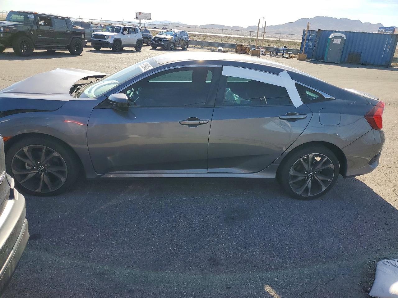 2020 HONDA CIVIC SPORT photo 2