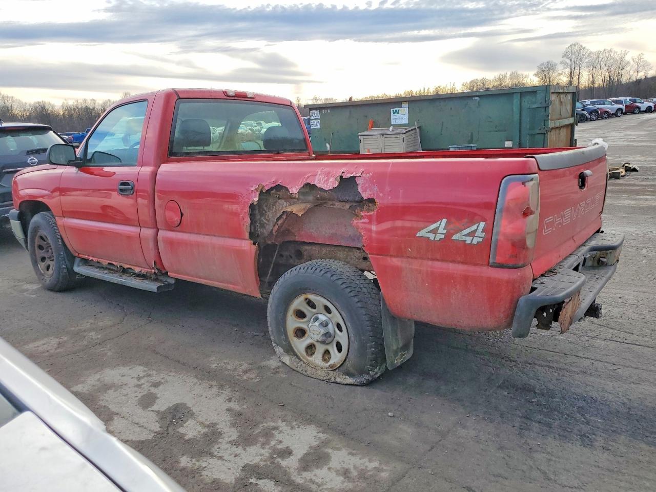 2006 CHEVROLET SILVERADO K1500 photo 2