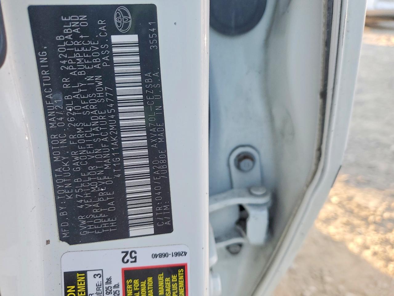 2021 TOYOTA CAMRY SE photo 12