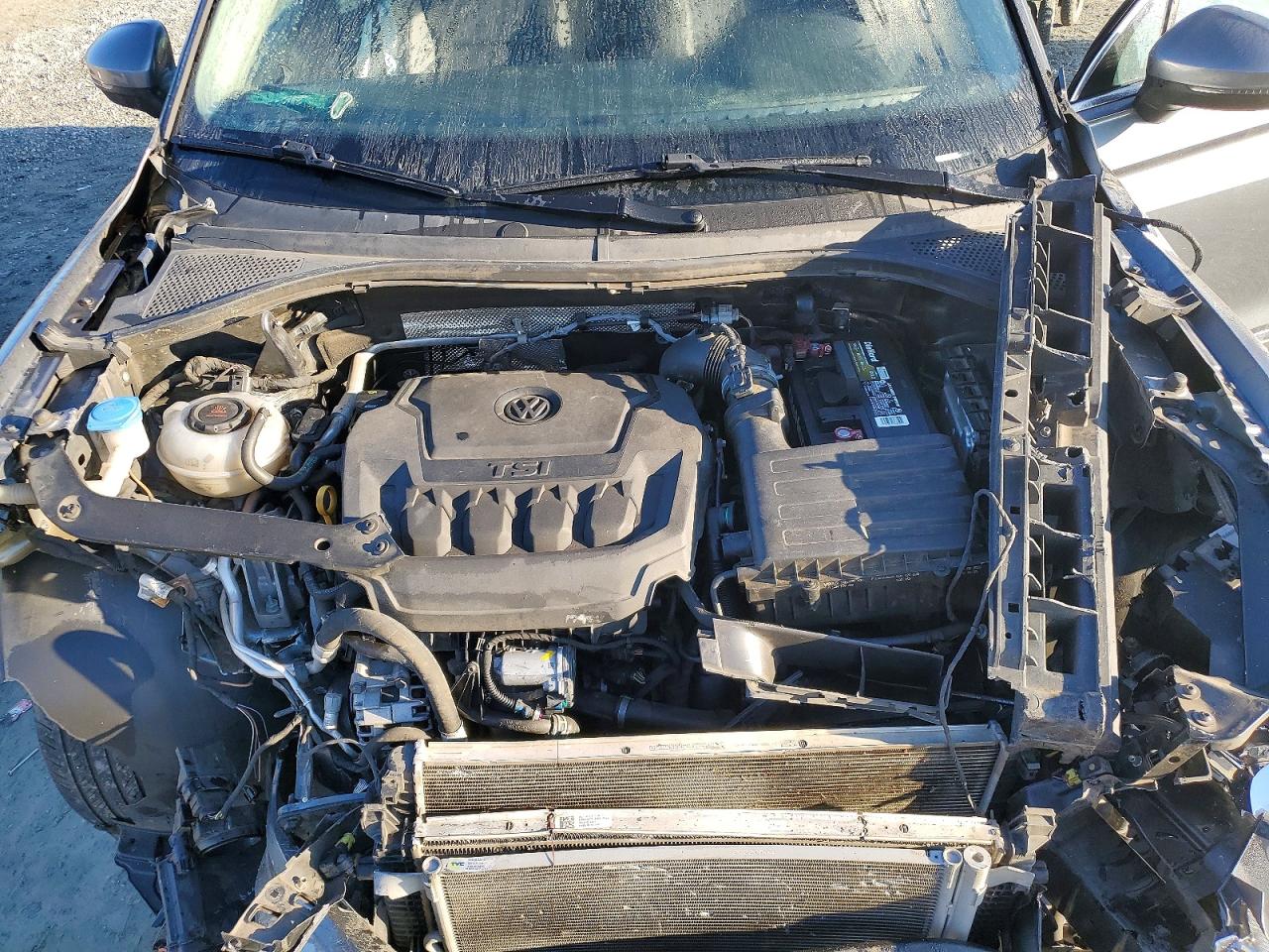 2020 VOLKSWAGEN TIGUAN SE photo 12