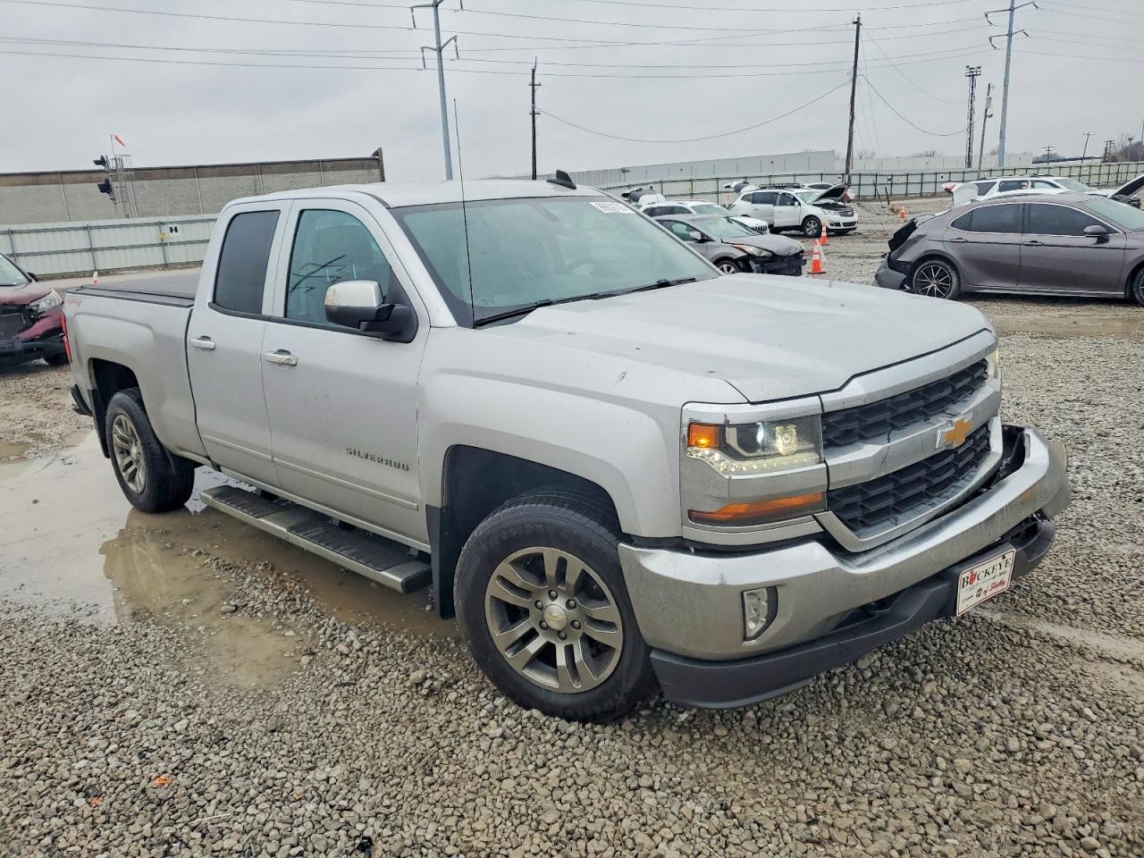 2016 CHEVROLET SILVERADO K1500 LT photo 4