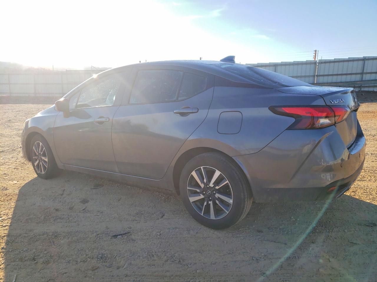 2025 NISSAN VERSA SV photo 2