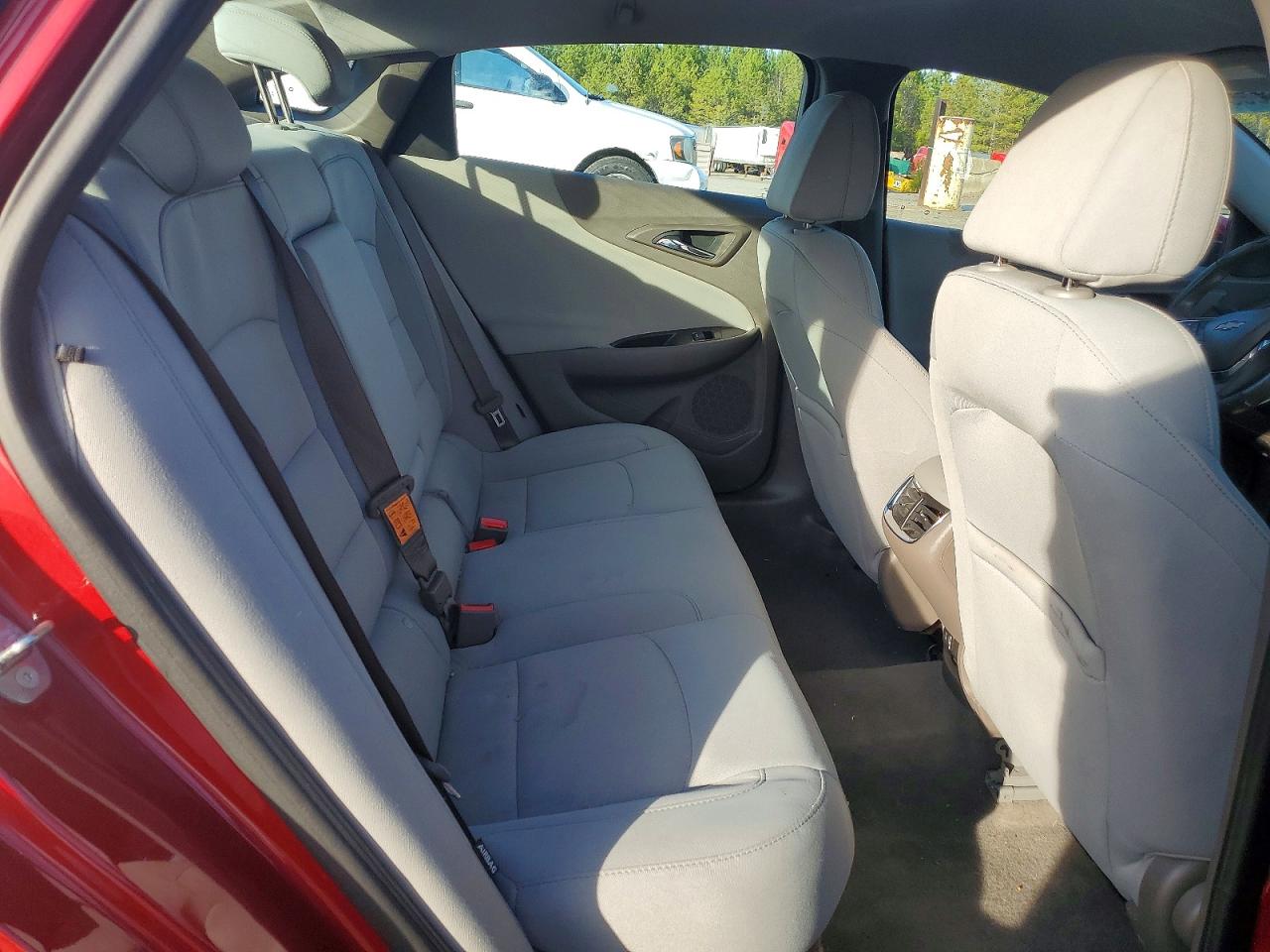 2016 CHEVROLET MALIBU photo 10