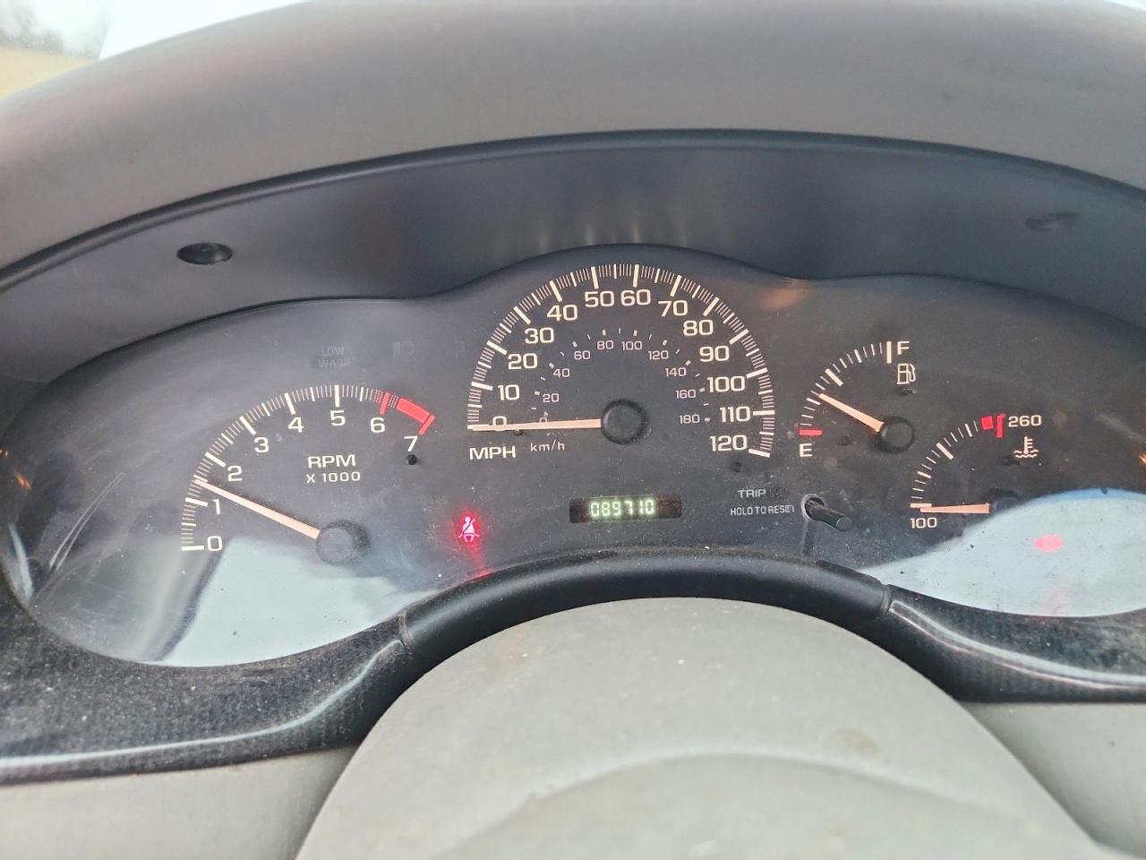 2001 CHEVROLET MALIBU photo 9