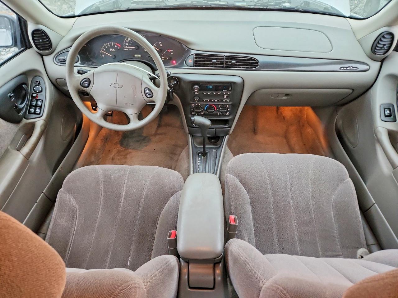 2001 CHEVROLET MALIBU photo 8