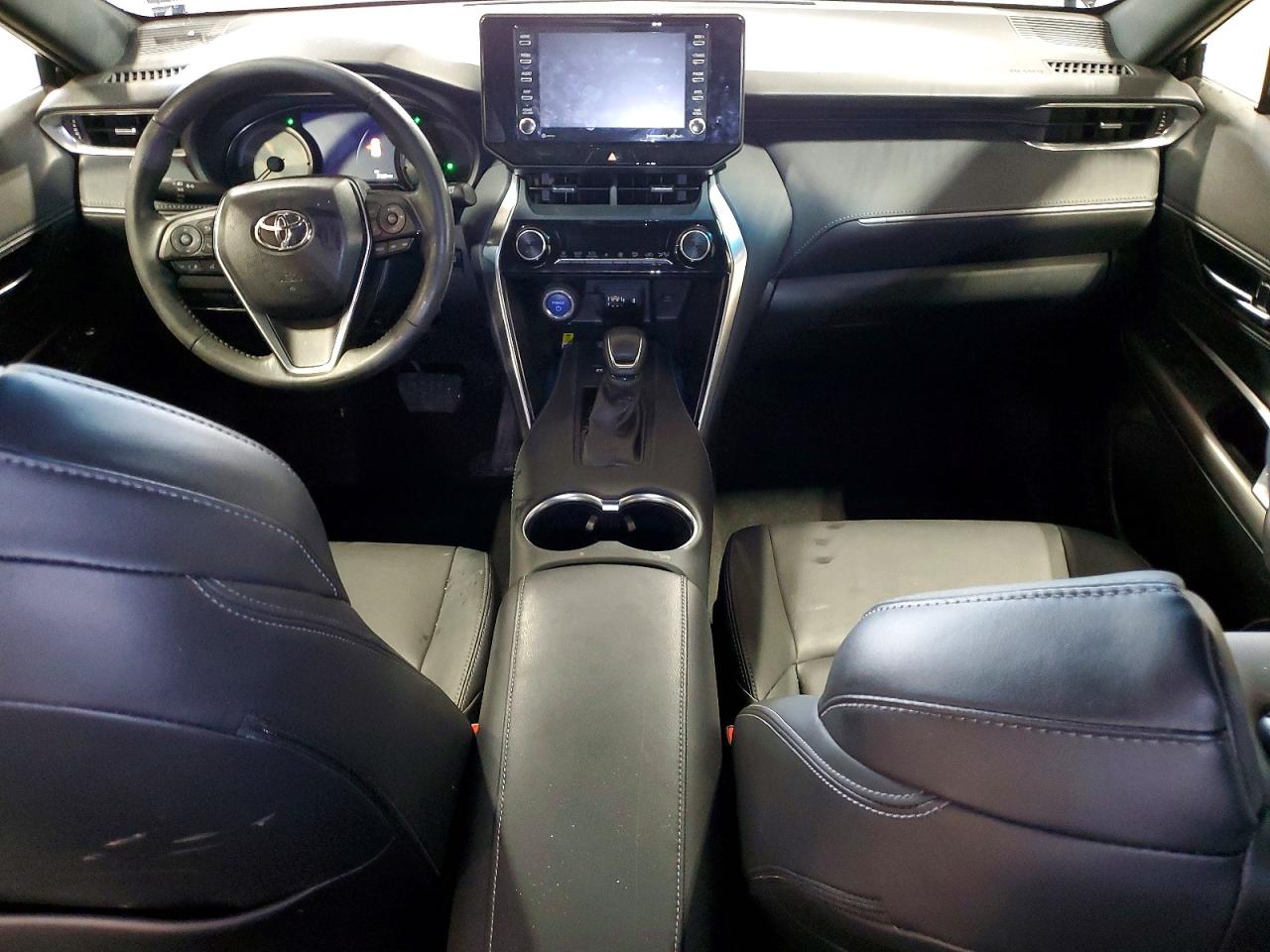 2022 TOYOTA VENZA LE photo 8