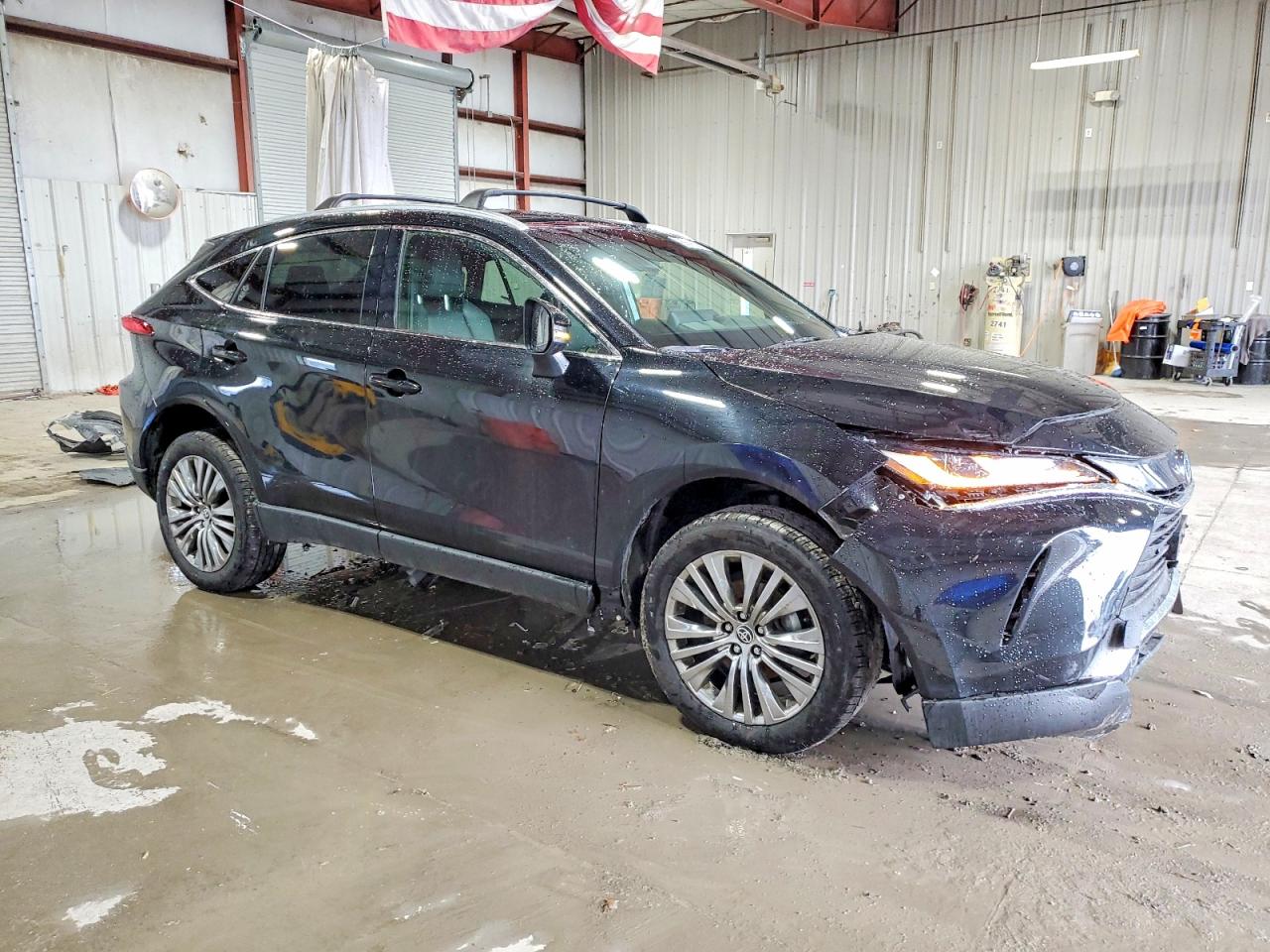 2022 TOYOTA VENZA LE photo 4