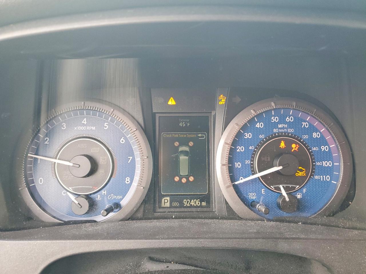 2020 TOYOTA SIENNA XLE photo 9