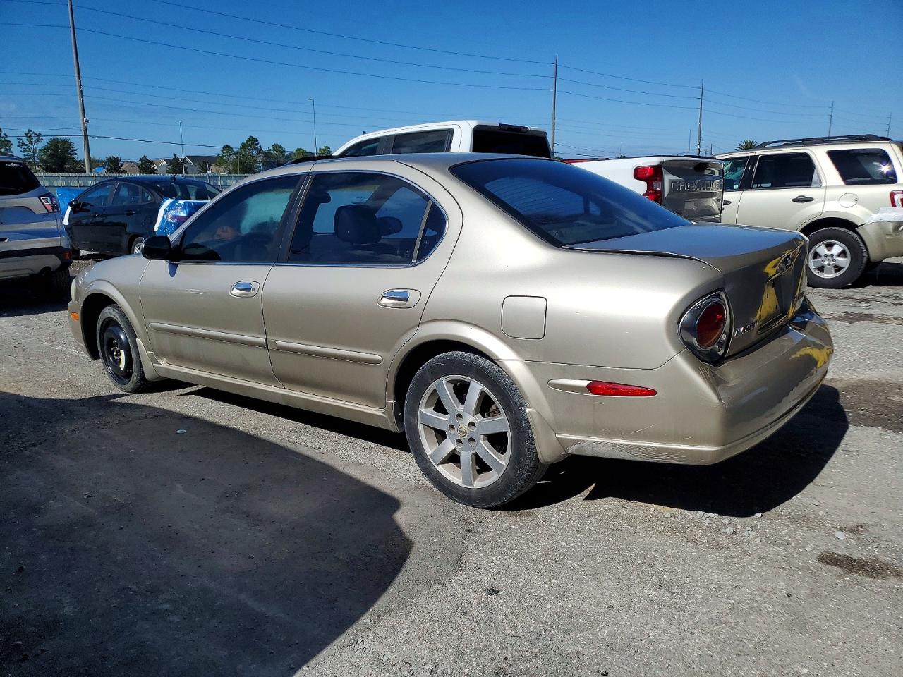 2003 NISSAN MAXIMA GLE photo 2