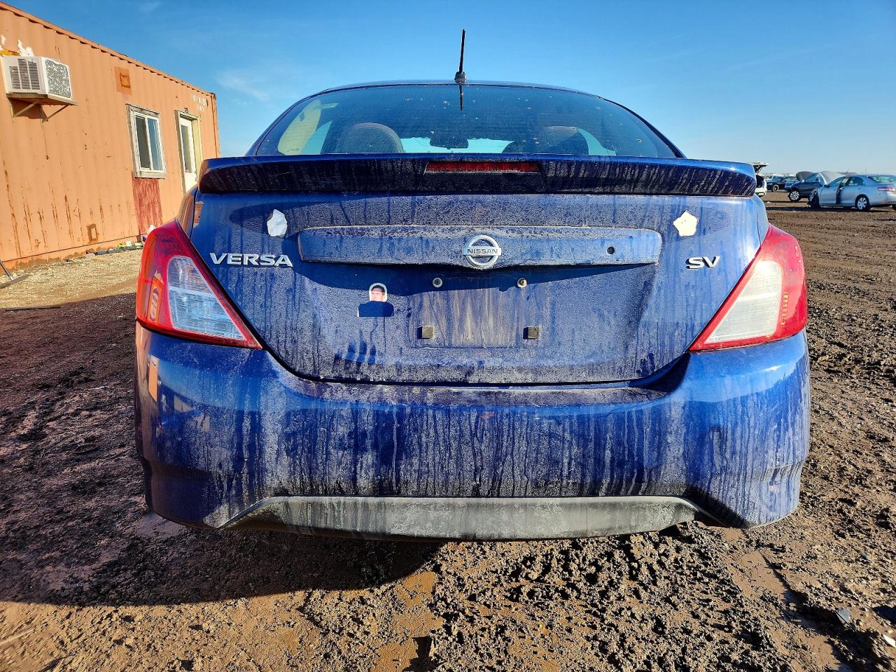 2018 NISSAN VERSA S photo 6