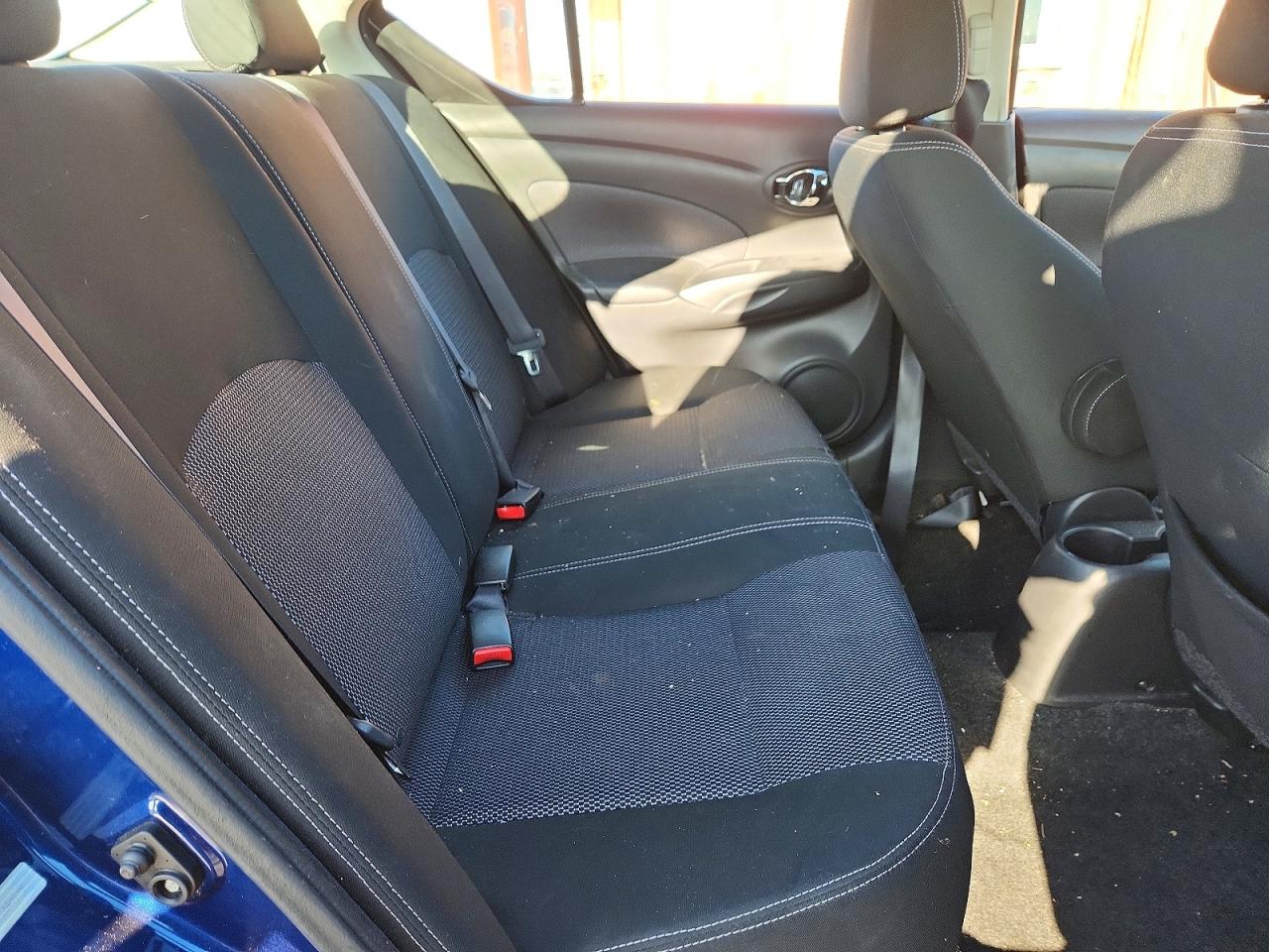 2018 NISSAN VERSA S photo 10