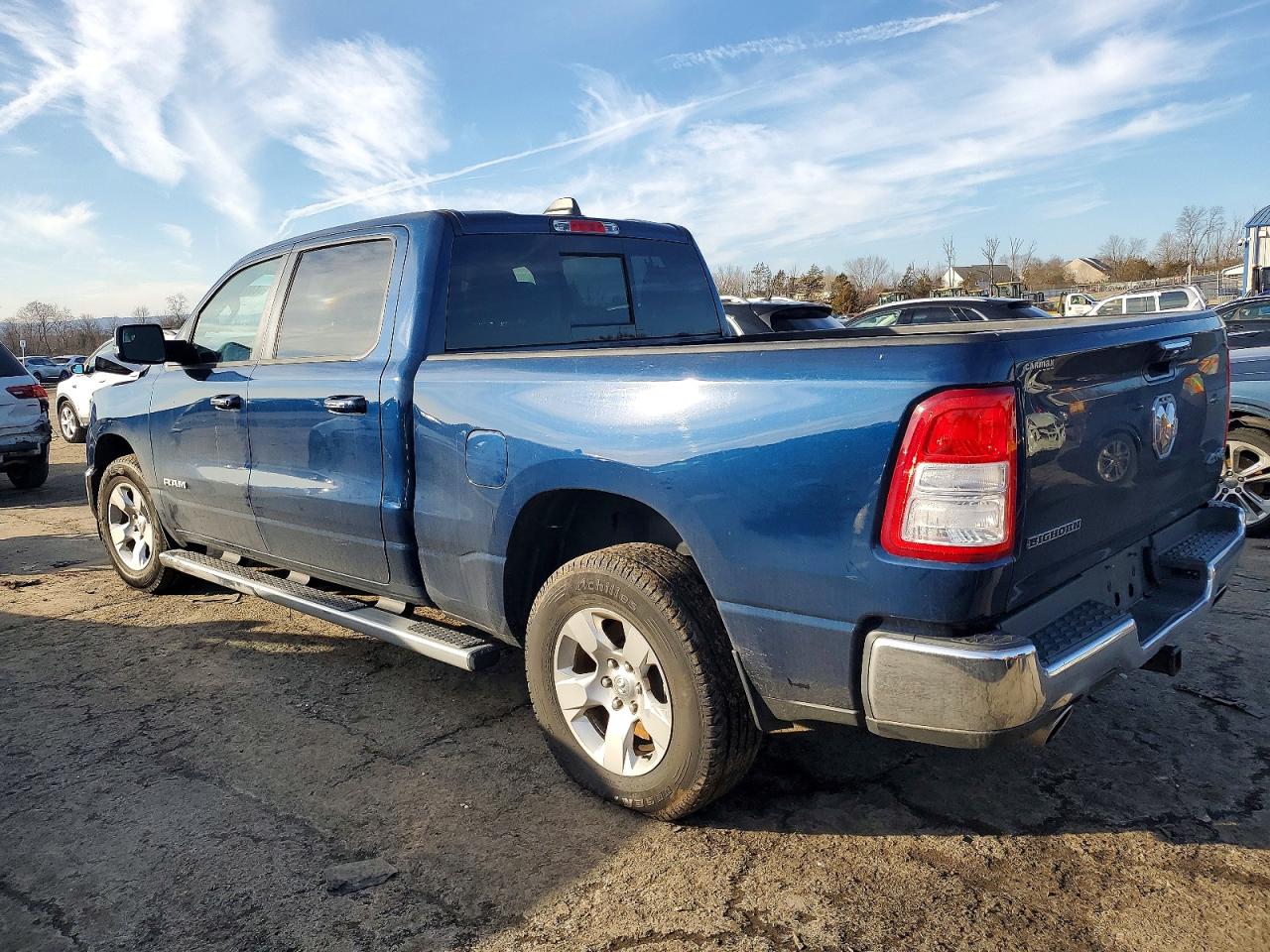 2019 RAM 1500 BIG HORN/LONE STAR photo 2
