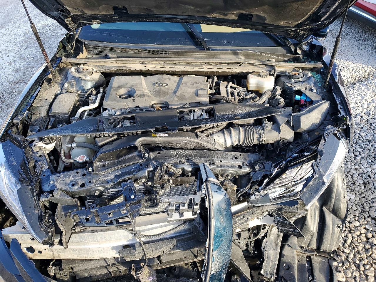 2020 TOYOTA CAMRY XLE photo 11