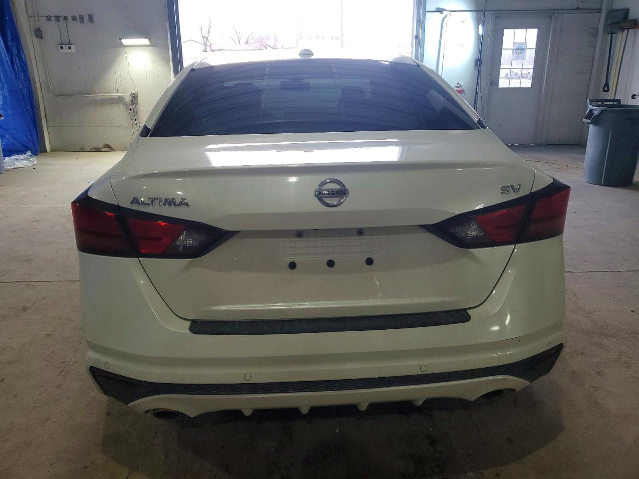 2019 NISSAN ALTIMA SV photo 6
