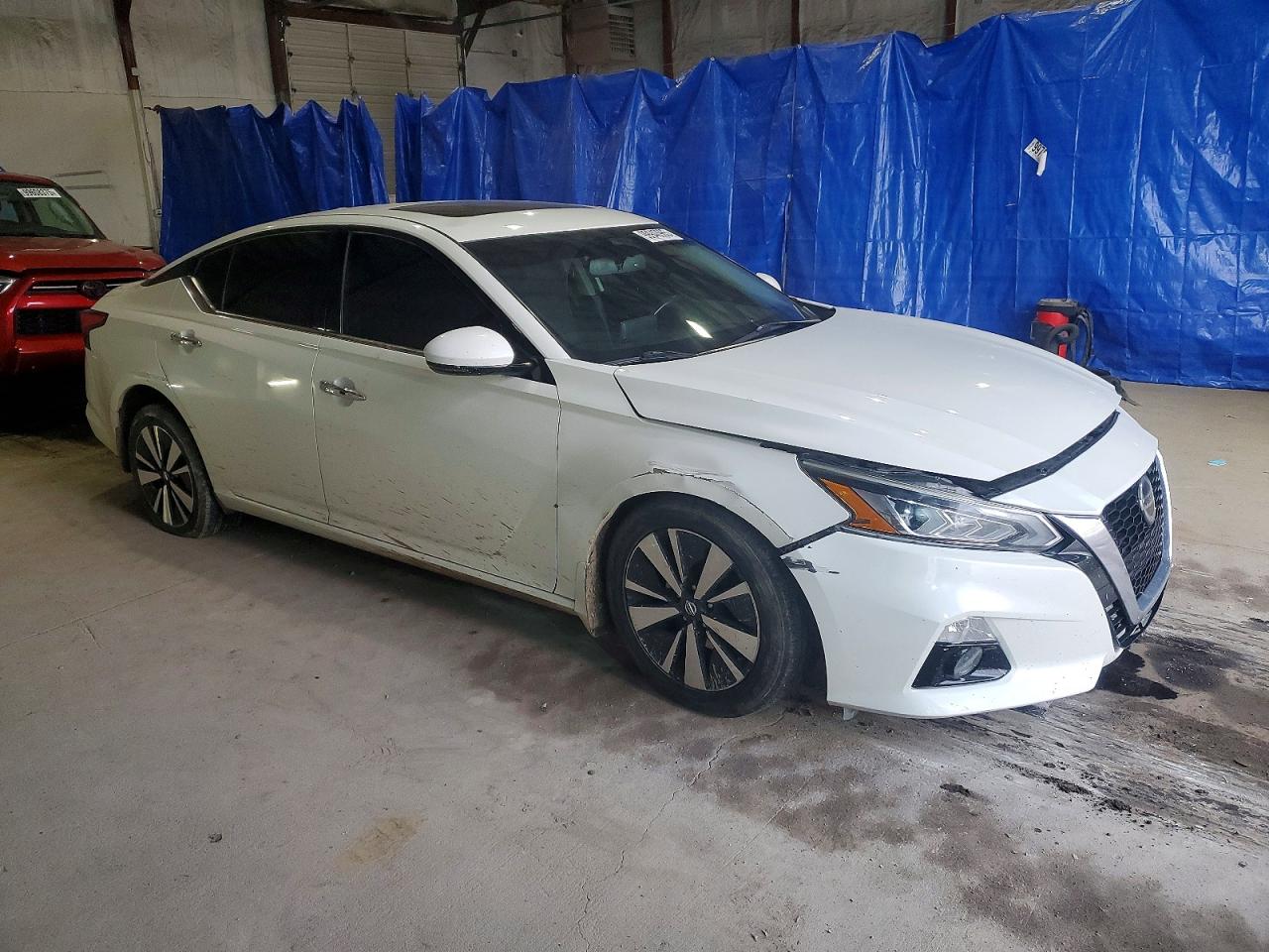 2019 NISSAN ALTIMA SV photo 4